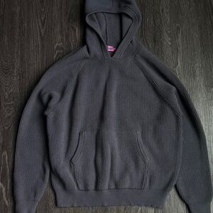 Edikted Women's Black and Navy Hoodie